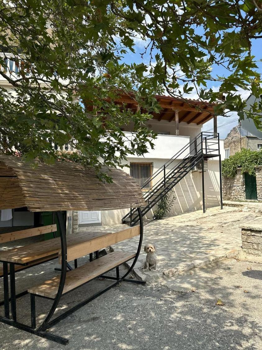 Polyxeni Apartments & Rooms Qeparo Exterior photo